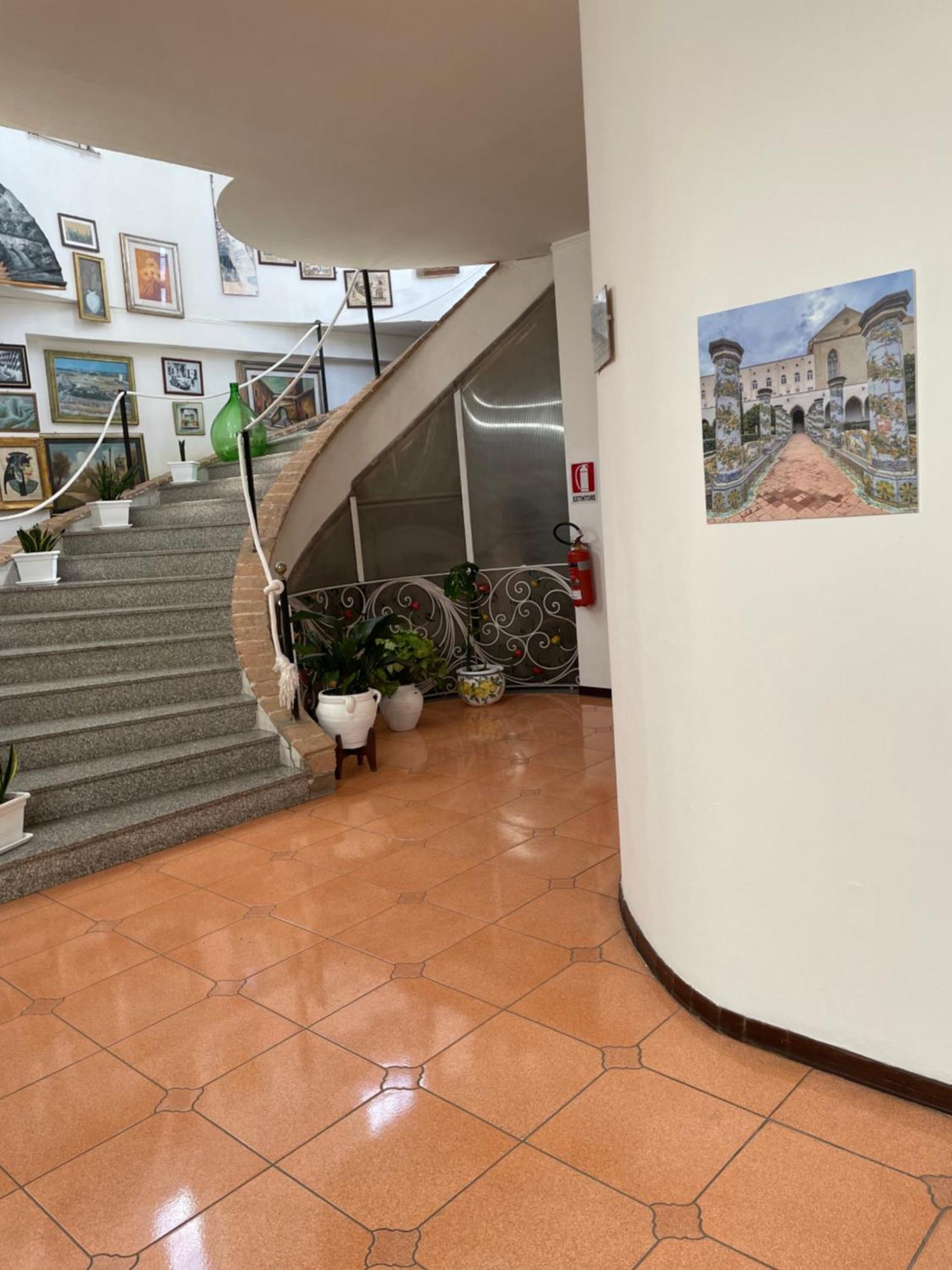 Hotel Cappuccetto Rosso Lusciano المظهر الخارجي الصورة